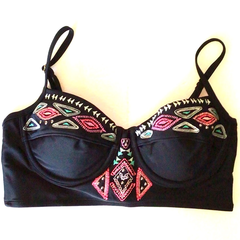 NWOT Boho Style Embroidered Soft U-Wire Bustier Bikini Top with Studs, Multi, S
